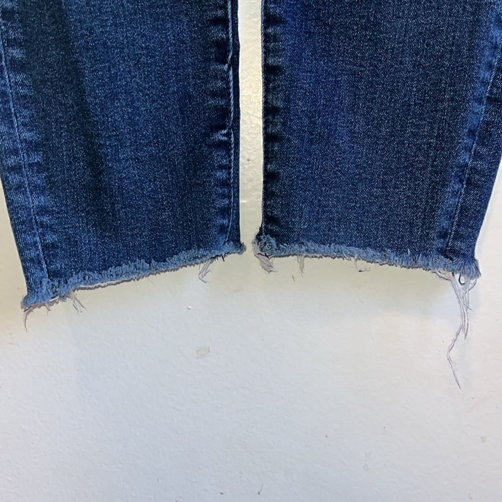 EXCELLENT CONDITION WOMEN’S 6/28 GOOD AMERICAN HI-WAIST RAW HEM SKINNY JEANS - Picture 8 of 9